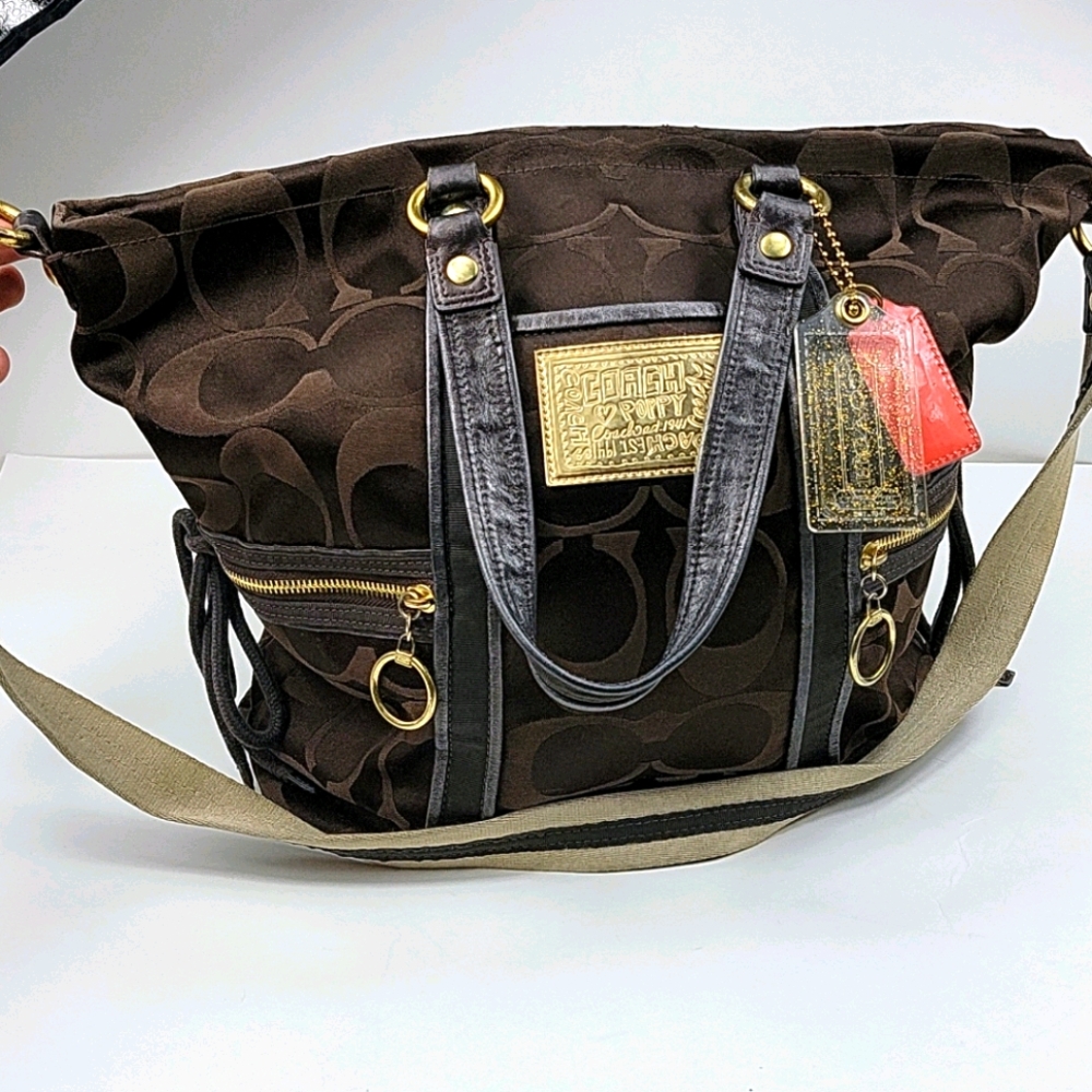 Coach Poppy Signature Tote/Shoulder